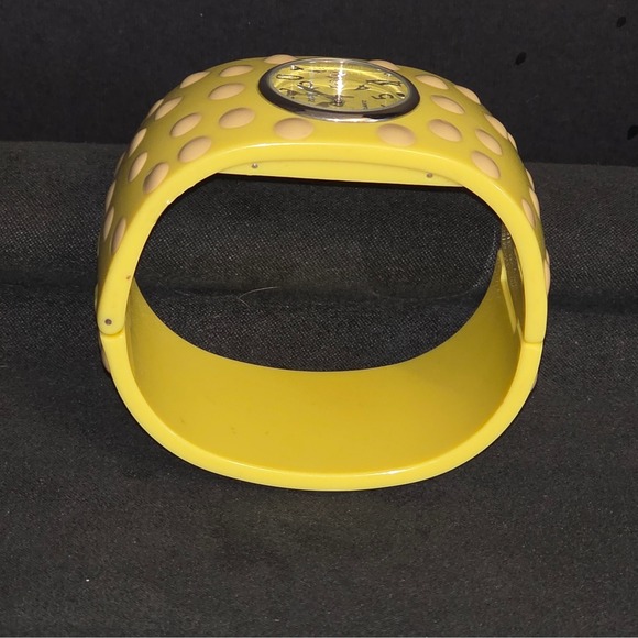 Betsey Johnson Bangle Watch Women OS Yellow Polka Dot Hinged Cuff Quartz - Picture 2 of 7